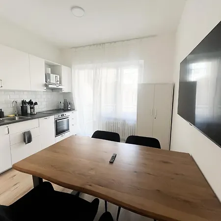 Vibehome - Stadtmitte * Dusseldorf